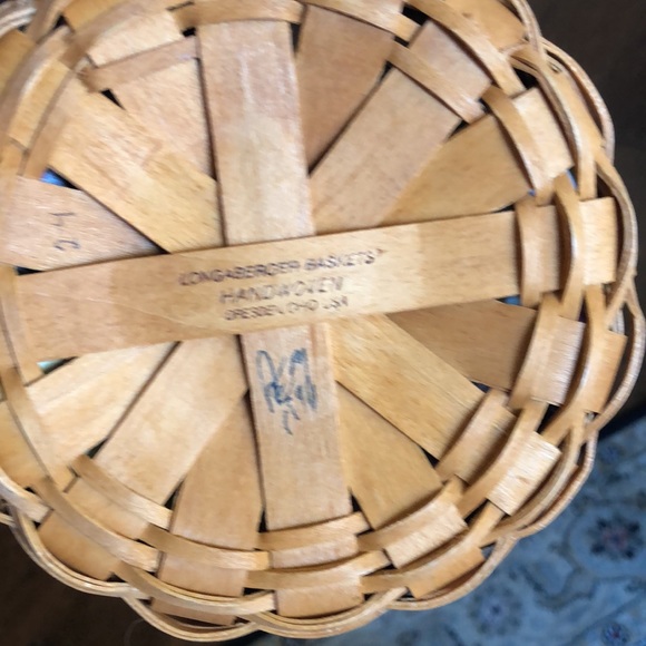 Longaberger Inaugural baskets - Picture 2 of 3